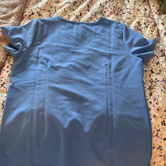 Figs ceil blue scrub top - Picture 4 of 4